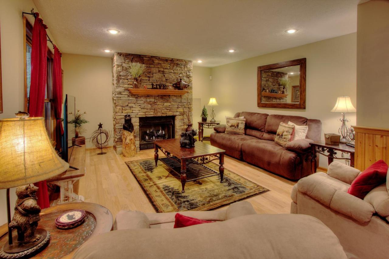 Gorgeous "Country Roads" By Honeybearcabins 4Br 4Ba, Next To Pool, Easy Drive, Main Strip Location! Pigeon Forge Εξωτερικό φωτογραφία