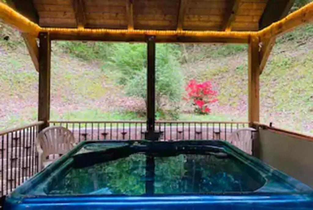 Gorgeous "Country Roads" By Honeybearcabins 4Br 4Ba, Next To Pool, Easy Drive, Main Strip Location! Pigeon Forge Εξωτερικό φωτογραφία